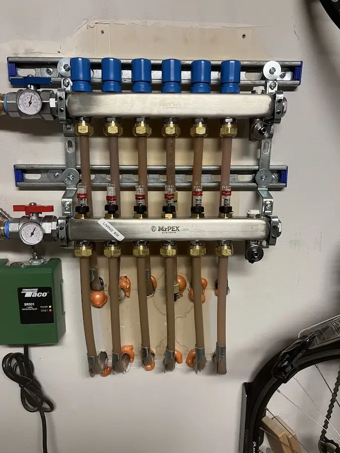 Plumber performing Water Heater Repair at a residential property in Moscow